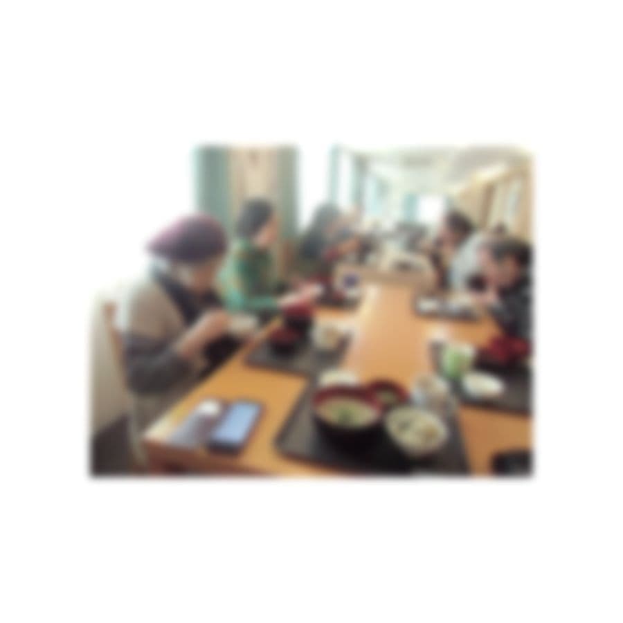 京都府長岡京市認知症対応型共同生活介護グループホームだいのじ食事風景