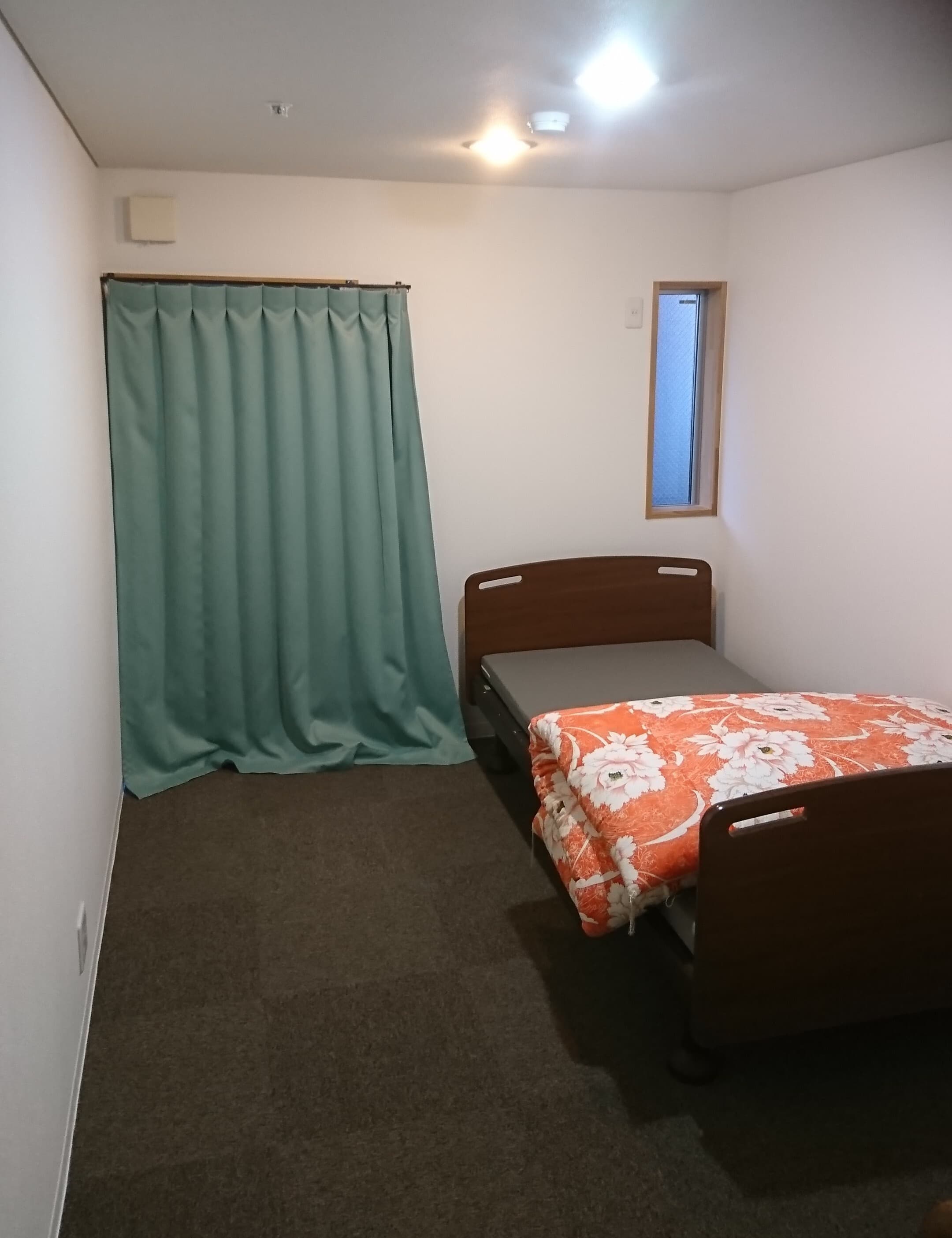 京都府長岡京市認知症対応型共同生活介護グループホームだいのじ部屋風景